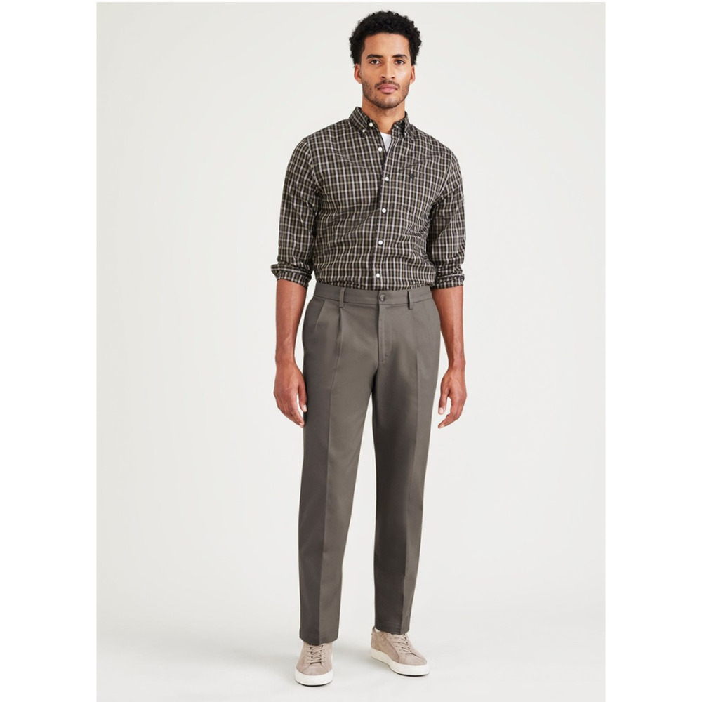 Dockers Men Classic Fit Khaki Pleated Pants Dark Pebble Size 38X34